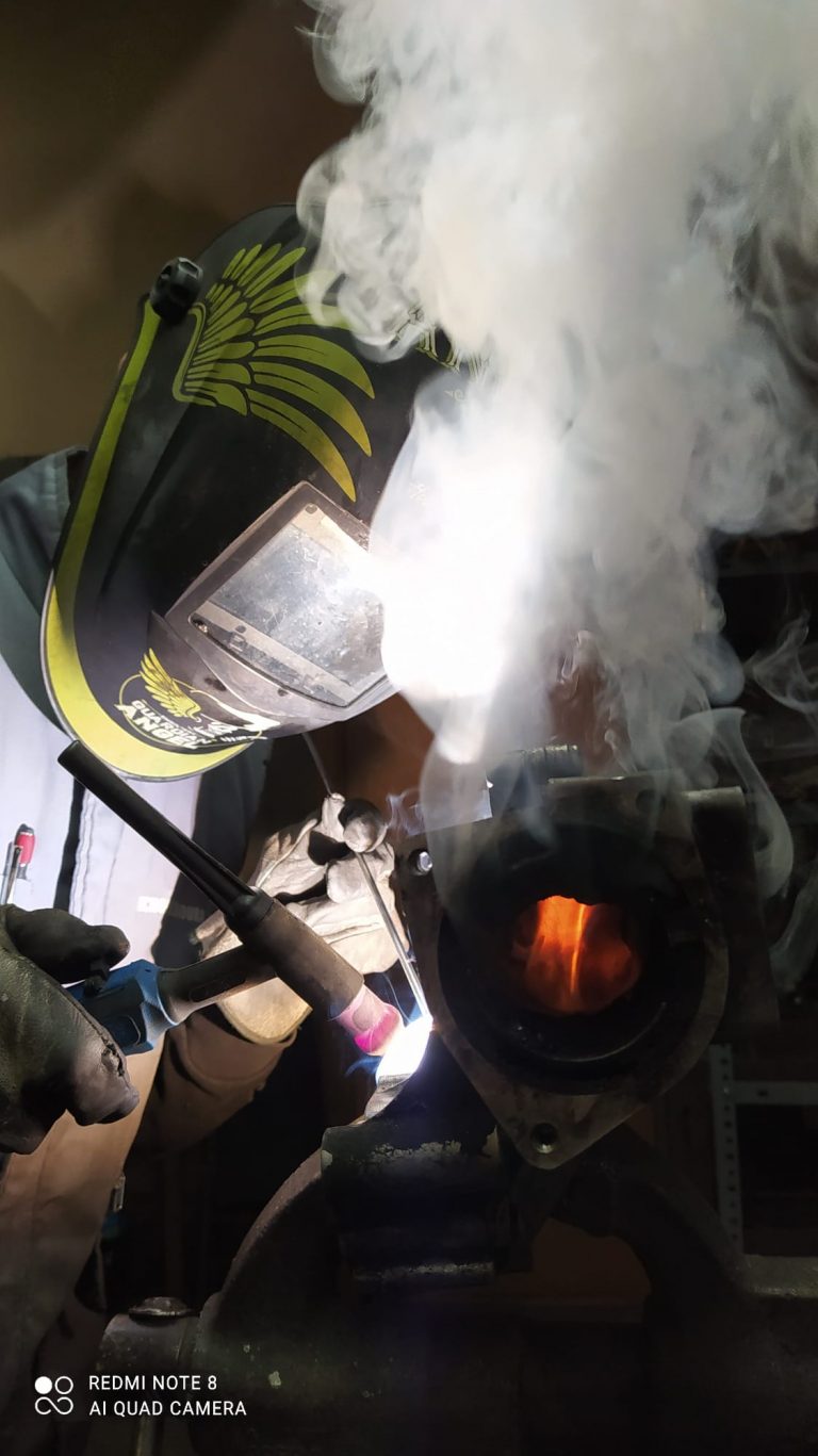 reparaciones soldar moto coche industria rejas barandillas puertas y ventanas (3)