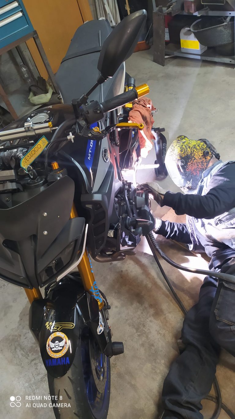 reparaciones soldar moto coche industria rejas barandillas puertas y ventanas (5)
